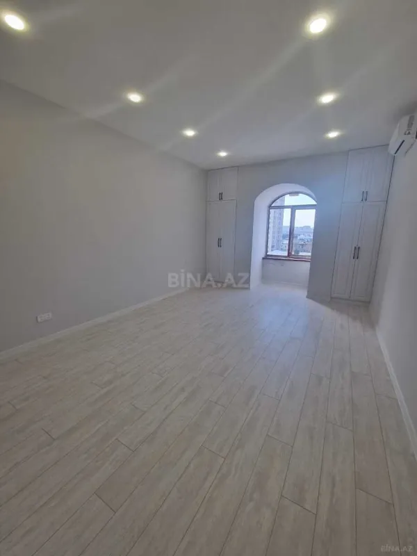 Kirayə verilir 4 otaqlı ofis 140 m²