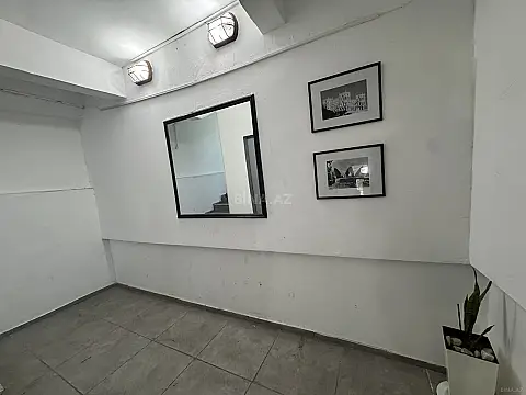 Satılır 4 otaqlı mənzil 120 m²