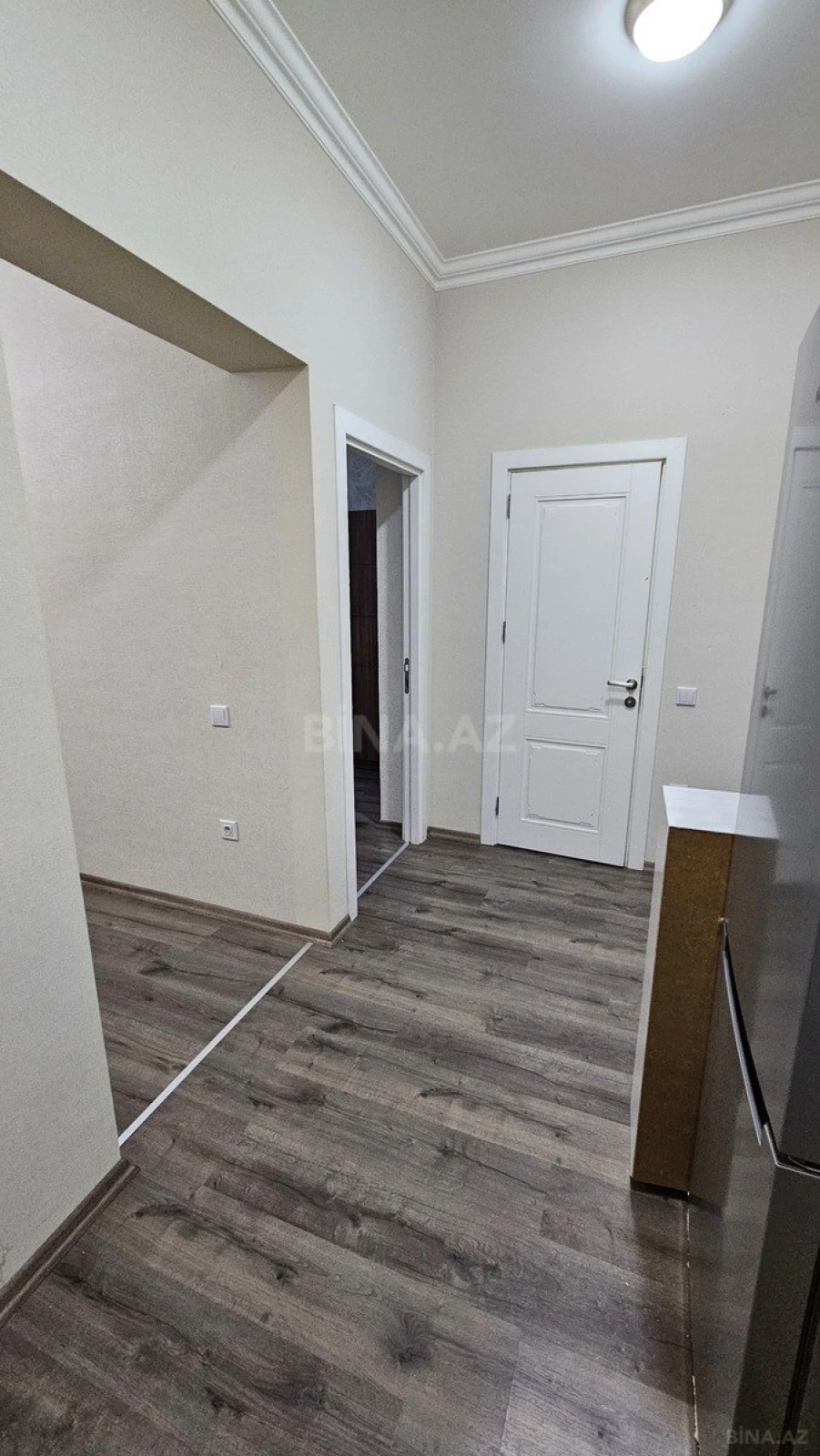 Kirayə verilir 2 otaqlı mənzil 60 m²