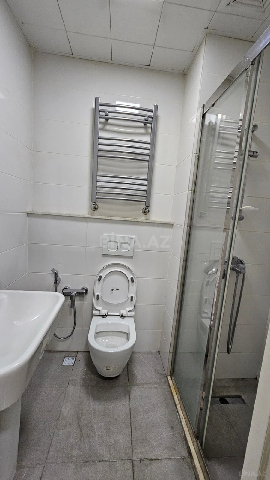 Kirayə verilir 2 otaqlı mənzil 60 m²