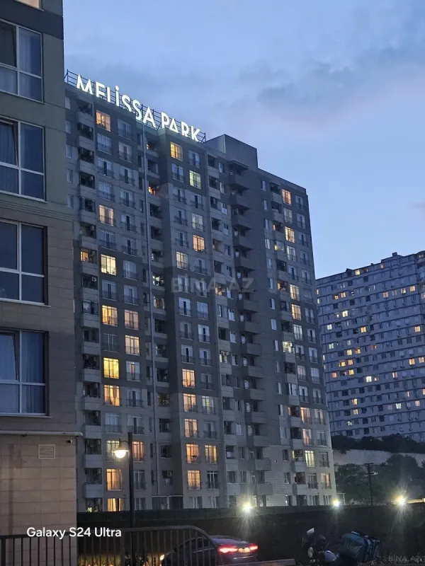 Kirayə verilir 2 otaqlı mənzil 60 m²