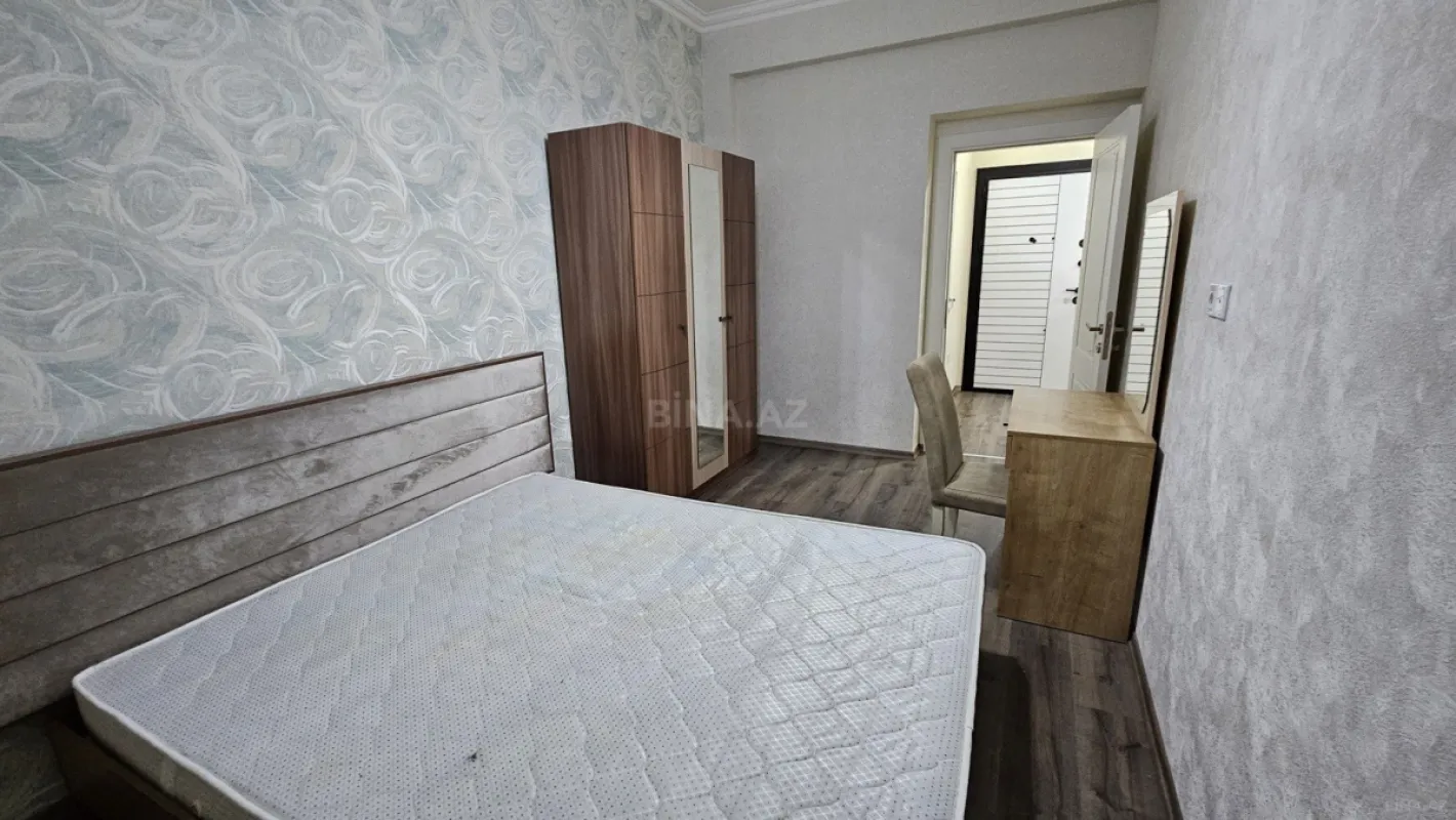 Kirayə verilir 2 otaqlı mənzil 60 m²