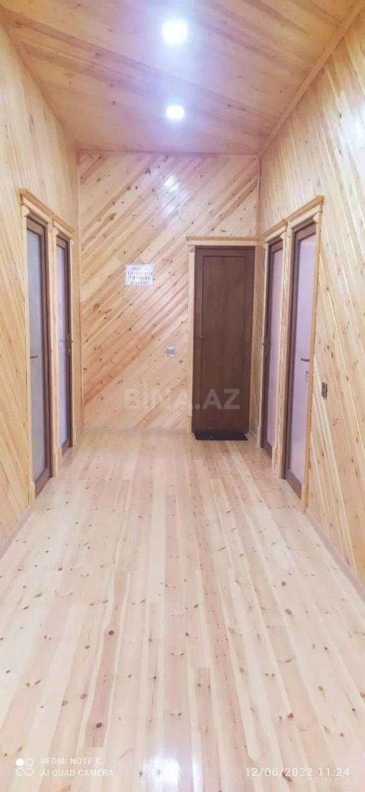 Satılır 5 otaqlı həyət evi 100 m²
