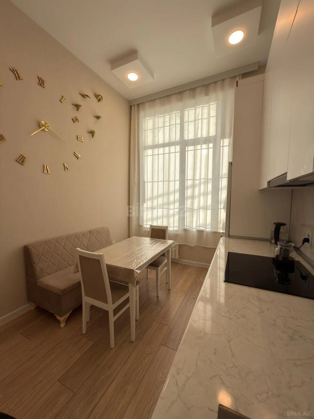 Satılır 3 otaqlı mənzil 82 m²