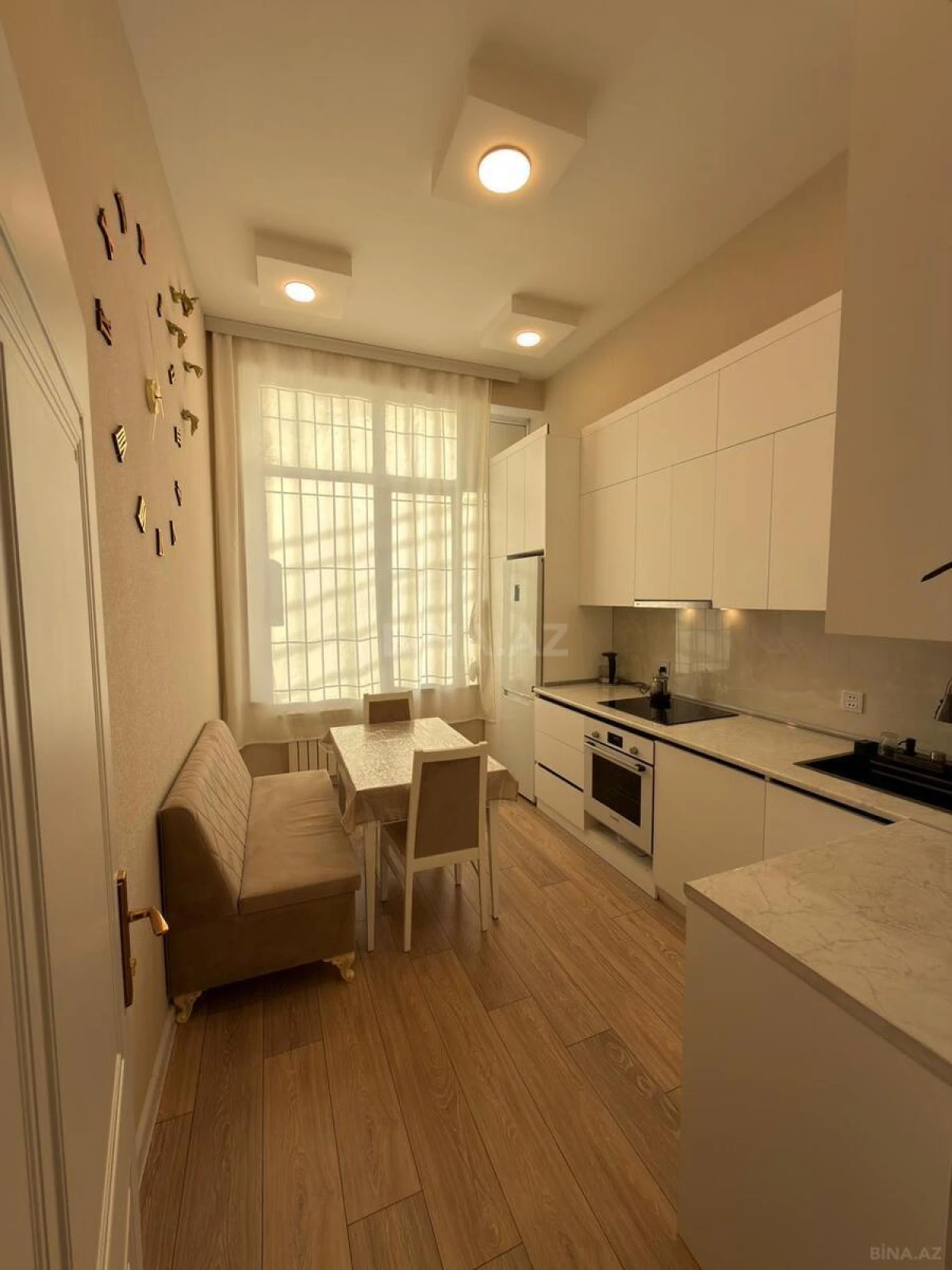 Satılır 3 otaqlı mənzil 82 m²