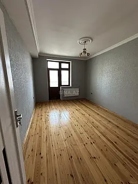 Kirayə verilir 4 otaqlı mənzil 107 m²