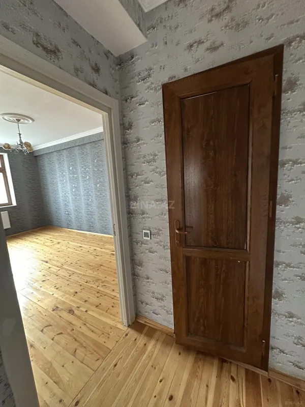 Kirayə verilir 4 otaqlı mənzil 107 m²