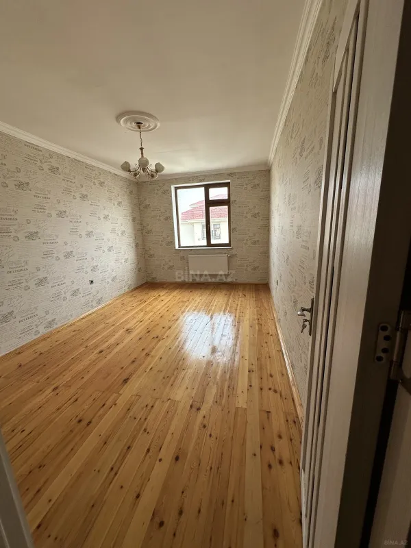 Kirayə verilir 4 otaqlı mənzil 107 m²