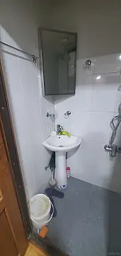 Kirayə verilir 1 otaqlı ofis 8 m²