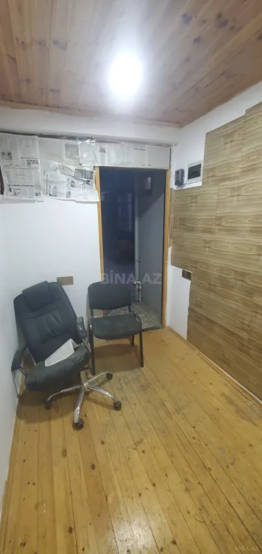 Kirayə verilir 1 otaqlı ofis 8 m²