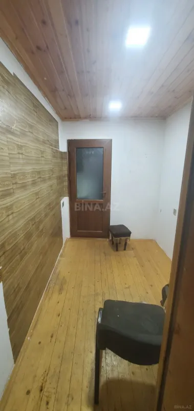 Kirayə verilir 1 otaqlı ofis 8 m²