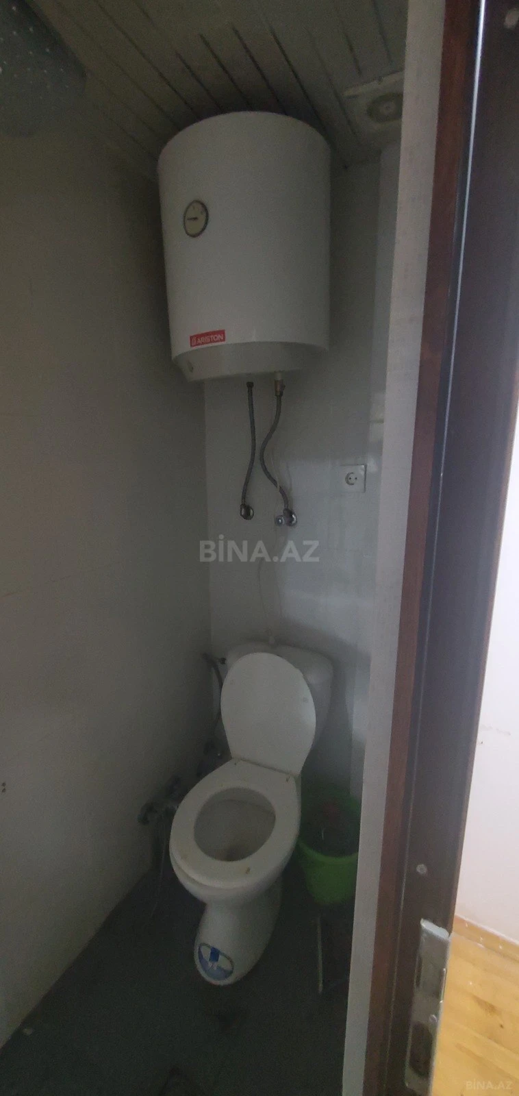 Kirayə verilir 1 otaqlı ofis 8 m²