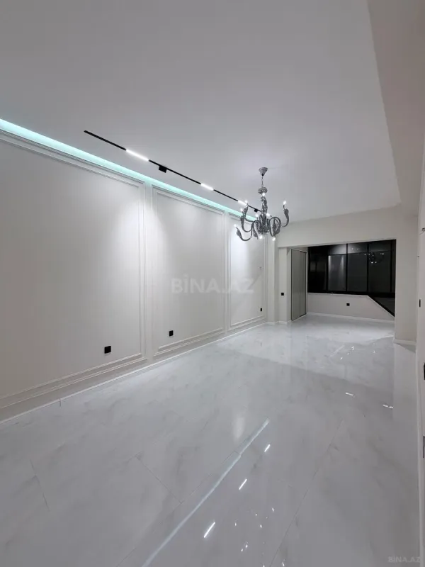 Satılır 3 otaqlı mənzil 116 m²