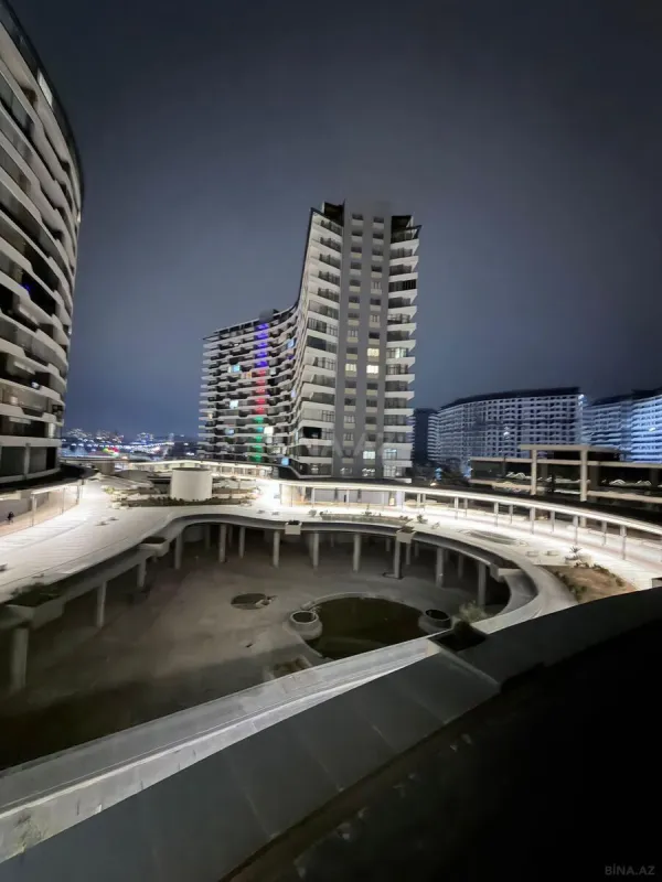 Satılır 3 otaqlı mənzil 116 m²