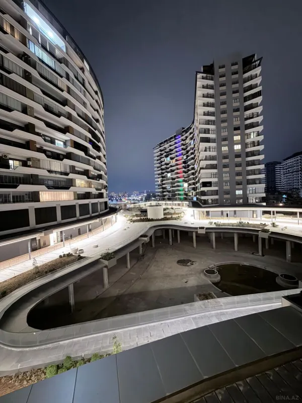 Satılır 3 otaqlı mənzil 116 m²