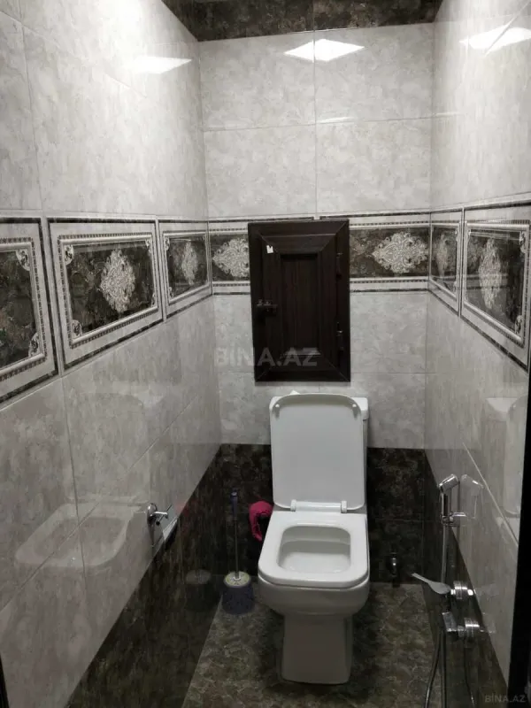 Satılır 4 otaqlı mənzil 110 m²