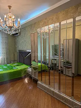 Kirayə verilir 3 otaqlı mənzil 147 m²