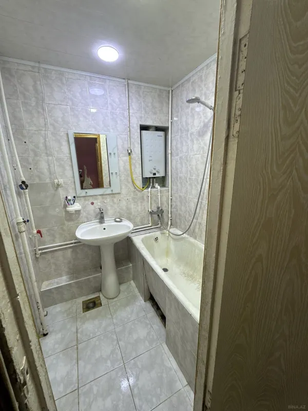 Satılır 3 otaqlı mənzil 90 m²