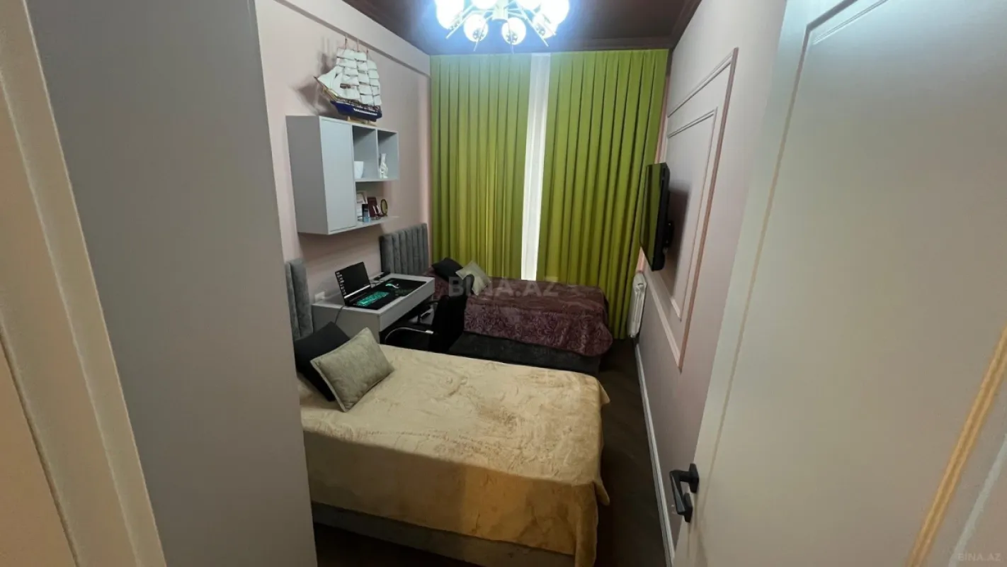 Satılır 3 otaqlı mənzil 96 m²