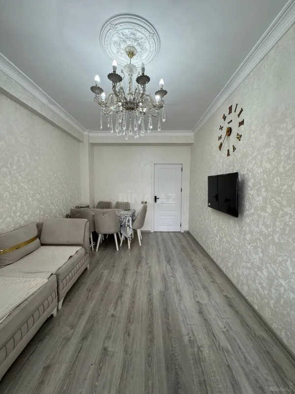 Satılır 2 otaqlı mənzil 55 m²