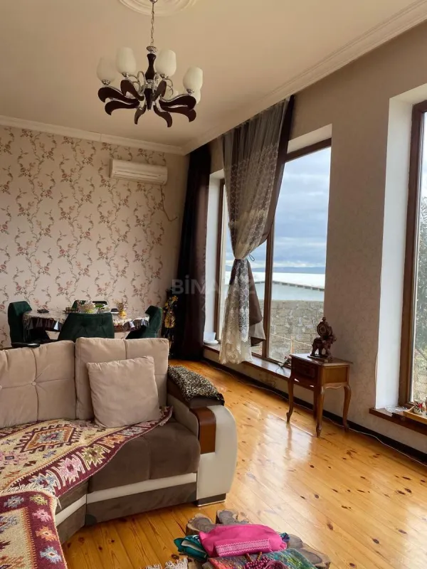 Kirayə verilir 3 otaqlı həyət evi 110 m²