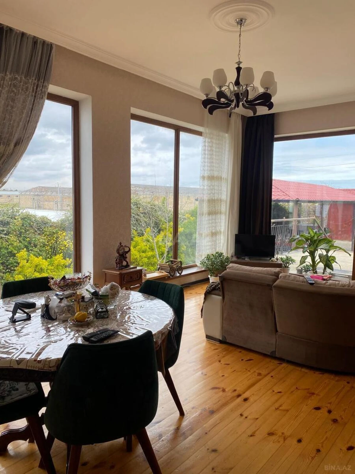 Kirayə verilir 3 otaqlı həyət evi 110 m²