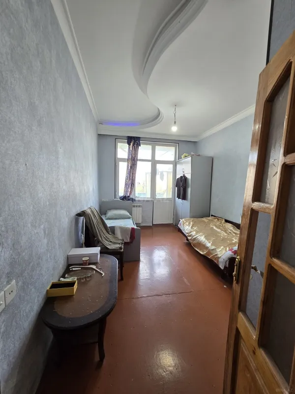 Satılır 3 otaqlı mənzil 90 m²