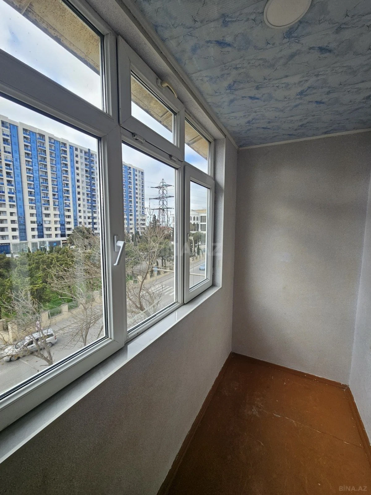 Satılır 2 otaqlı mənzil 50 m²