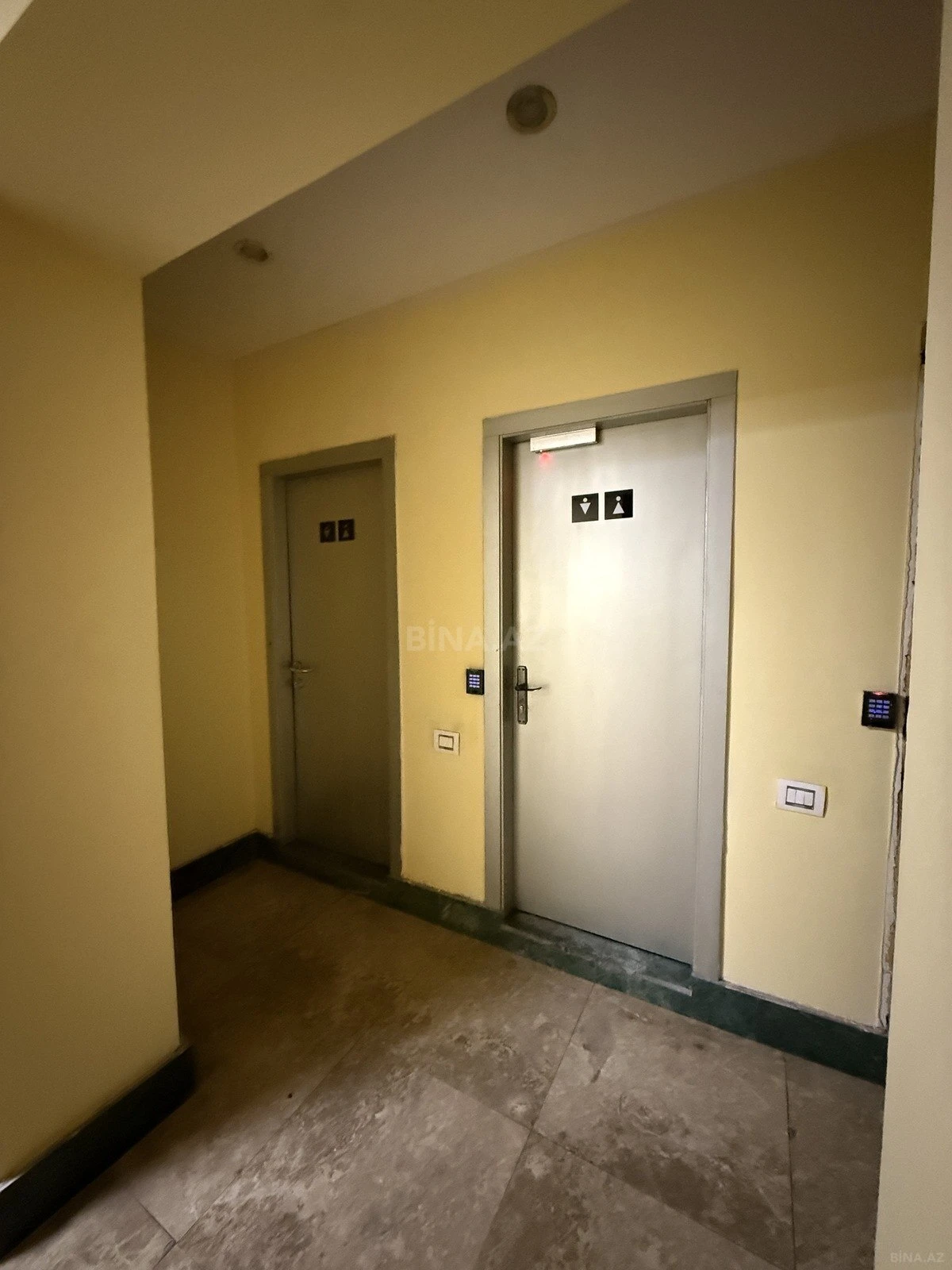 Kirayə verilir 4 otaqlı ofis 114 m²
