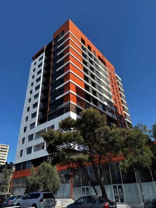 Satılır 2 otaqlı mənzil 68 m²