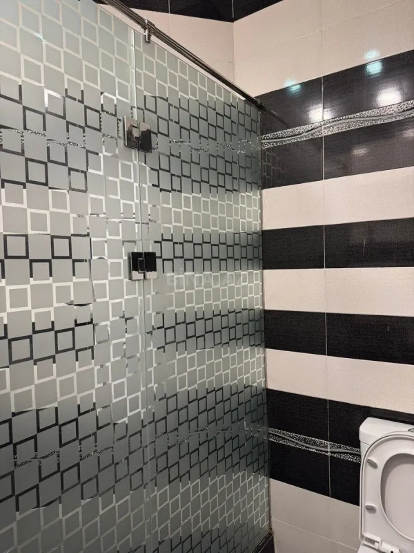Kirayə verilir 2 otaqlı mənzil 85 m²