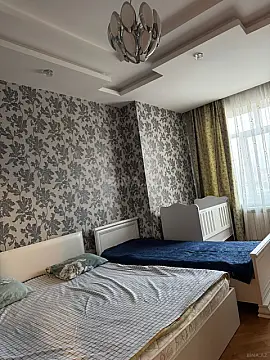 Kirayə verilir 2 otaqlı mənzil 85 m²