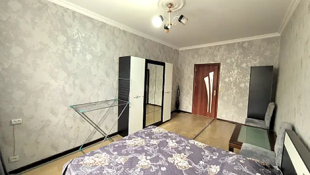 Kirayə verilir 2 otaqlı mənzil 55 m²