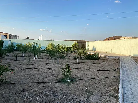 Satılır 2 otaqlı həyət evi 51 m²