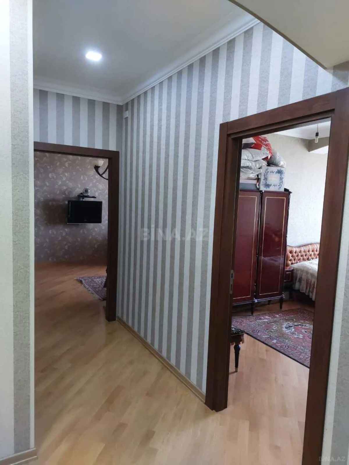 Satılır 2 otaqlı mənzil 80 m²