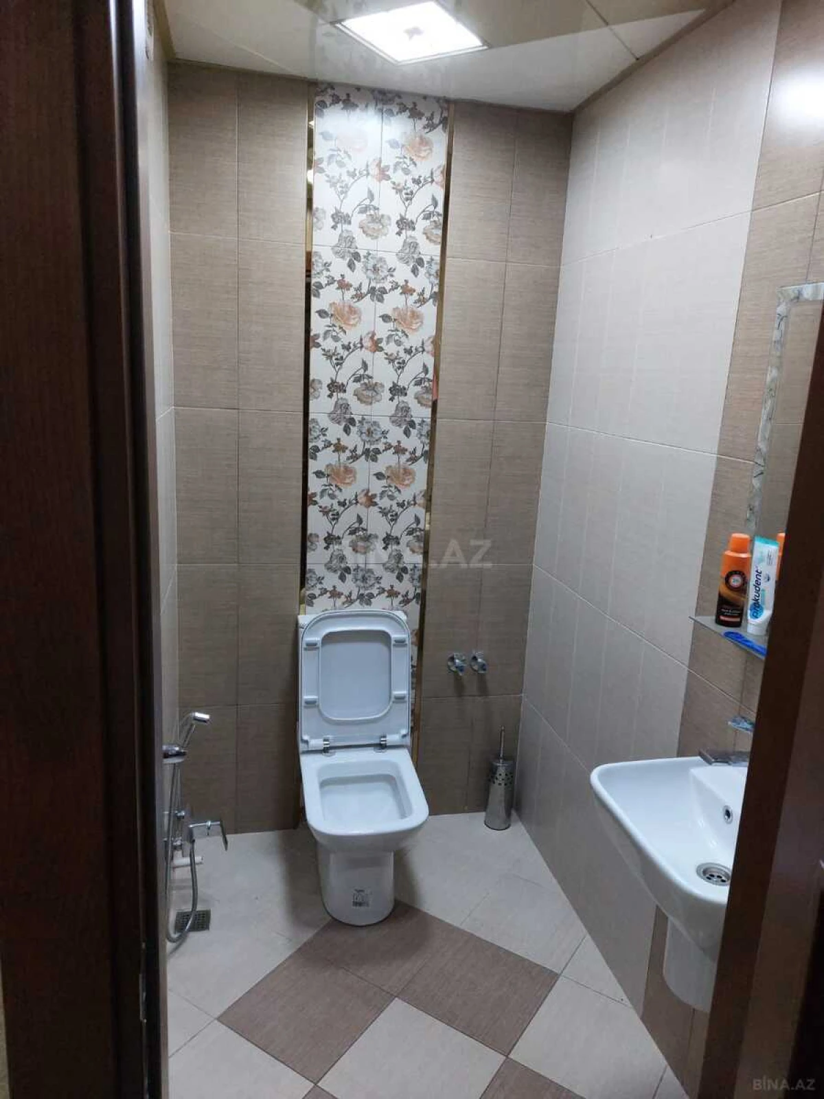 Satılır 2 otaqlı mənzil 80 m²