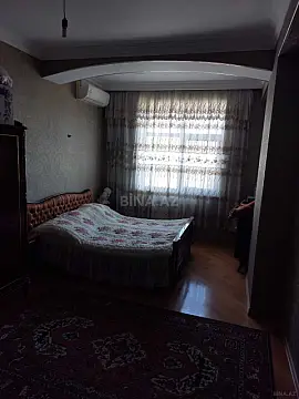 Satılır 2 otaqlı mənzil 80 m²
