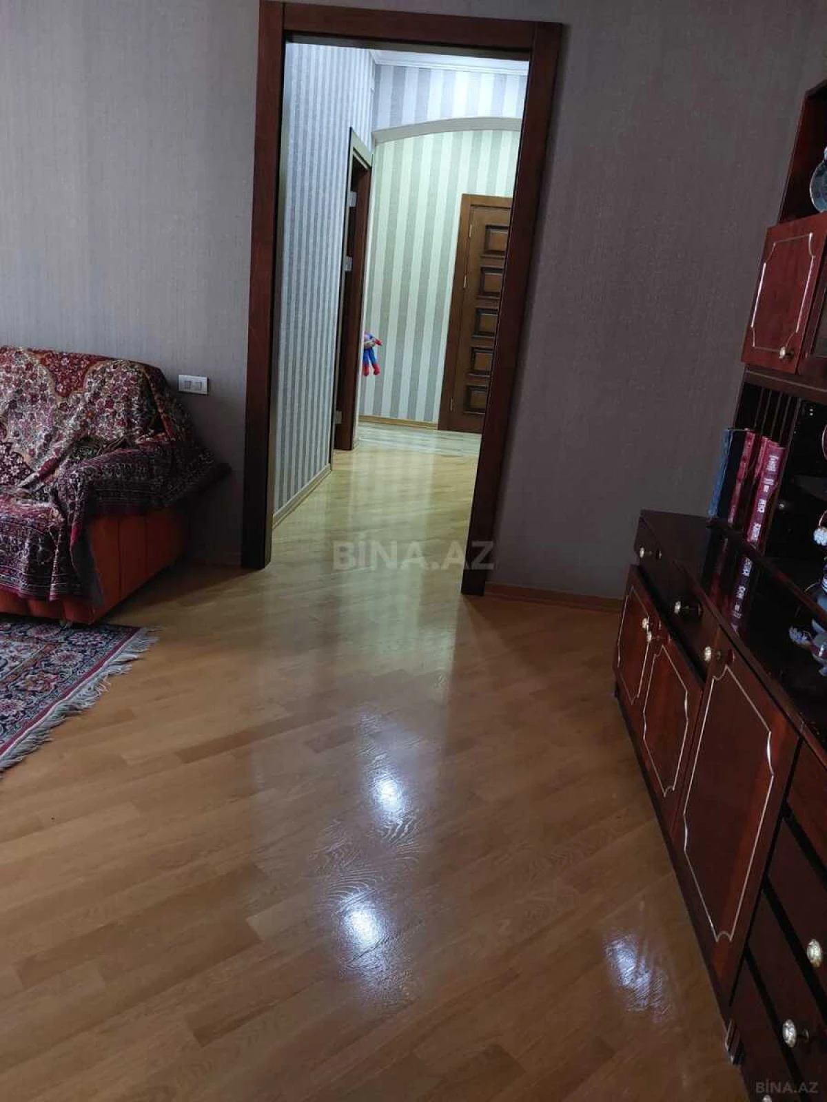 Satılır 2 otaqlı mənzil 80 m²