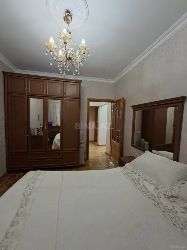 Satılır 3 otaqlı mənzil 80 m²