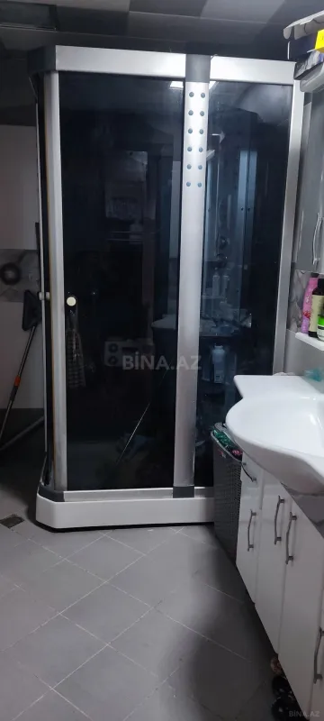 Satılır 2 otaqlı mənzil 83 m²