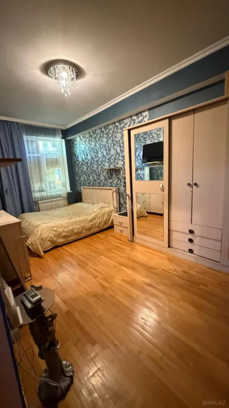 Satılır 3 otaqlı mənzil 74 m²