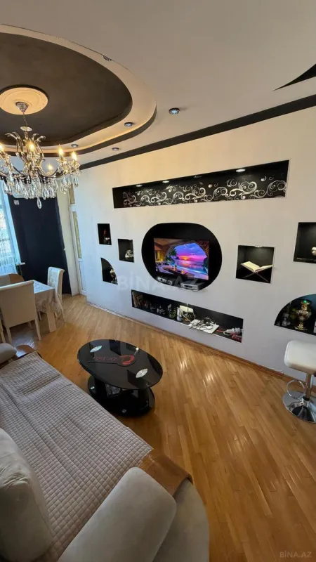 Satılır 3 otaqlı mənzil 74 m²