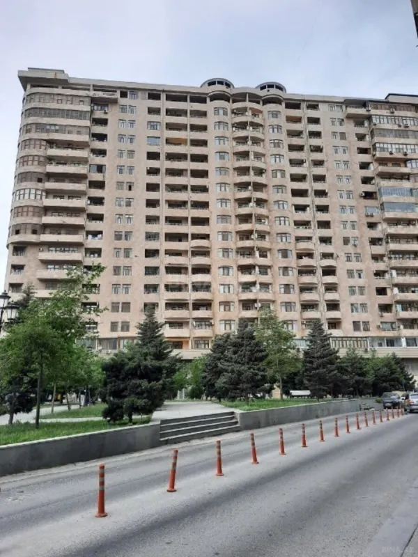 Satılır 2 otaqlı mənzil 57 m²