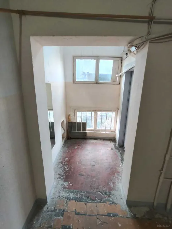 Satılır 1 otaqlı mənzil 43 m²