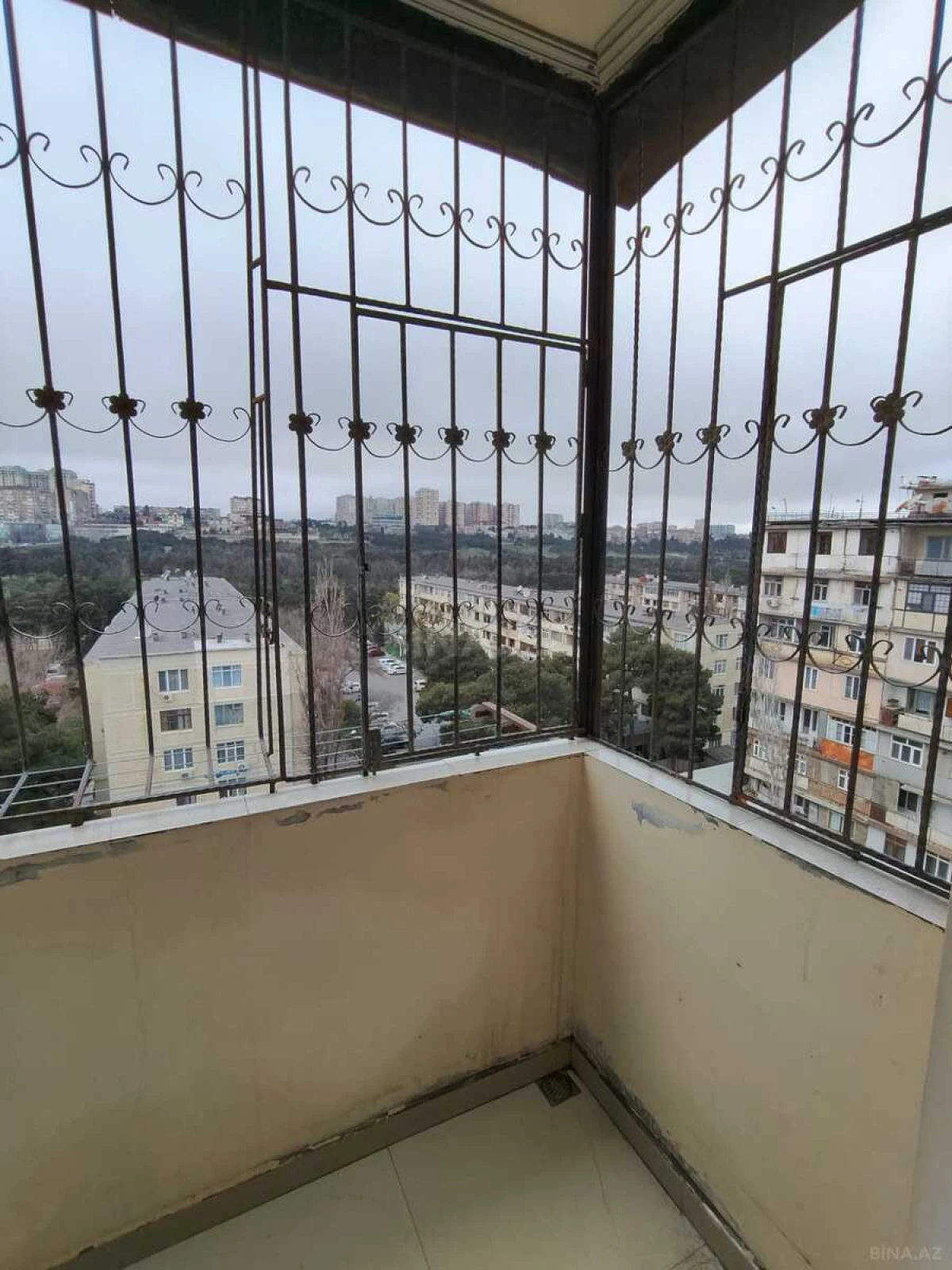 Satılır 1 otaqlı mənzil 43 m²