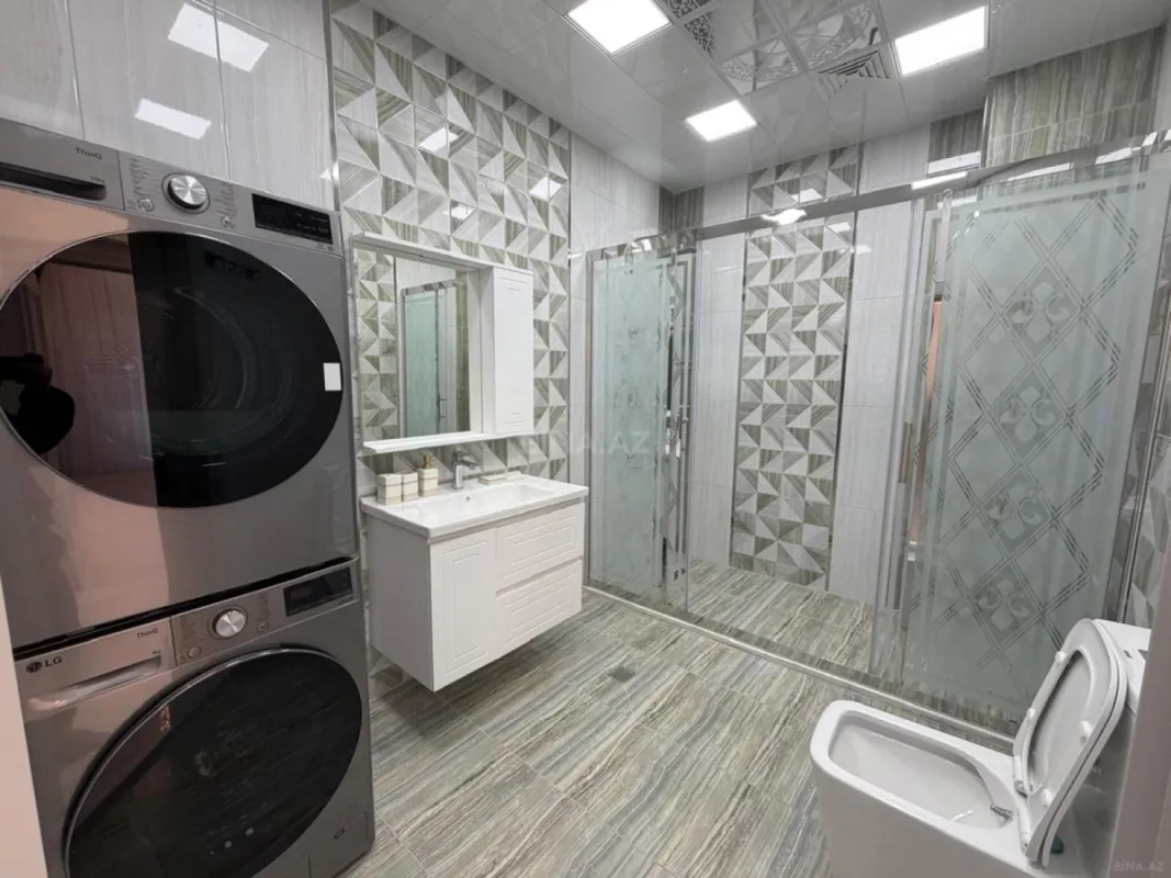 Kirayə verilir 3 otaqlı mənzil 150 m²