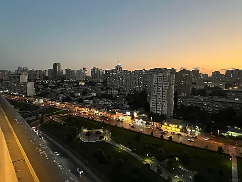 Kirayə verilir 3 otaqlı mənzil 130 m² — Bakı, Nizami 3 otaq 130.00 m²