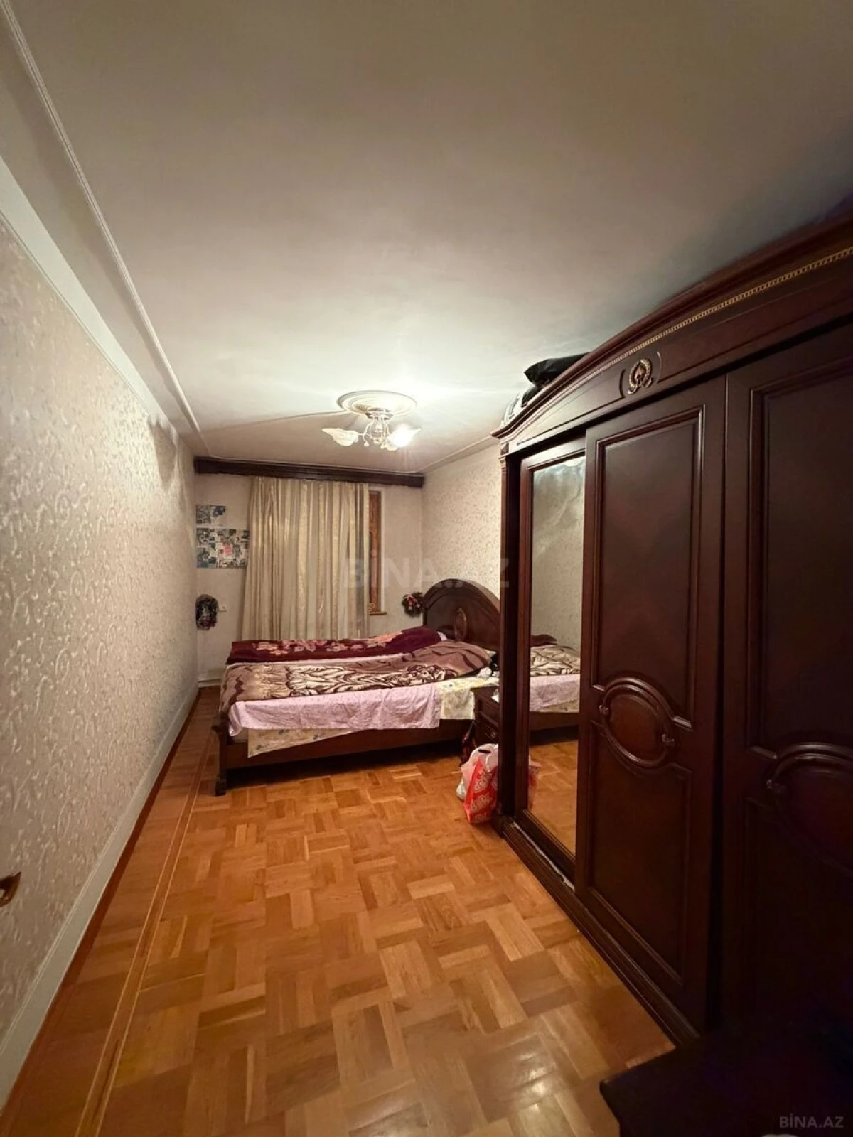 Satılır 3 otaqlı mənzil 92 m²