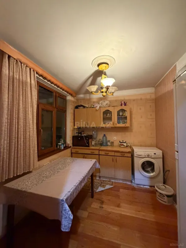 Satılır 3 otaqlı mənzil 92 m²