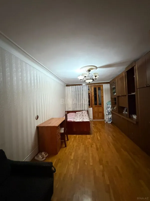 Satılır 3 otaqlı mənzil 92 m²